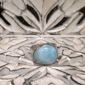 Elegant Silver and Blue Women's Ring